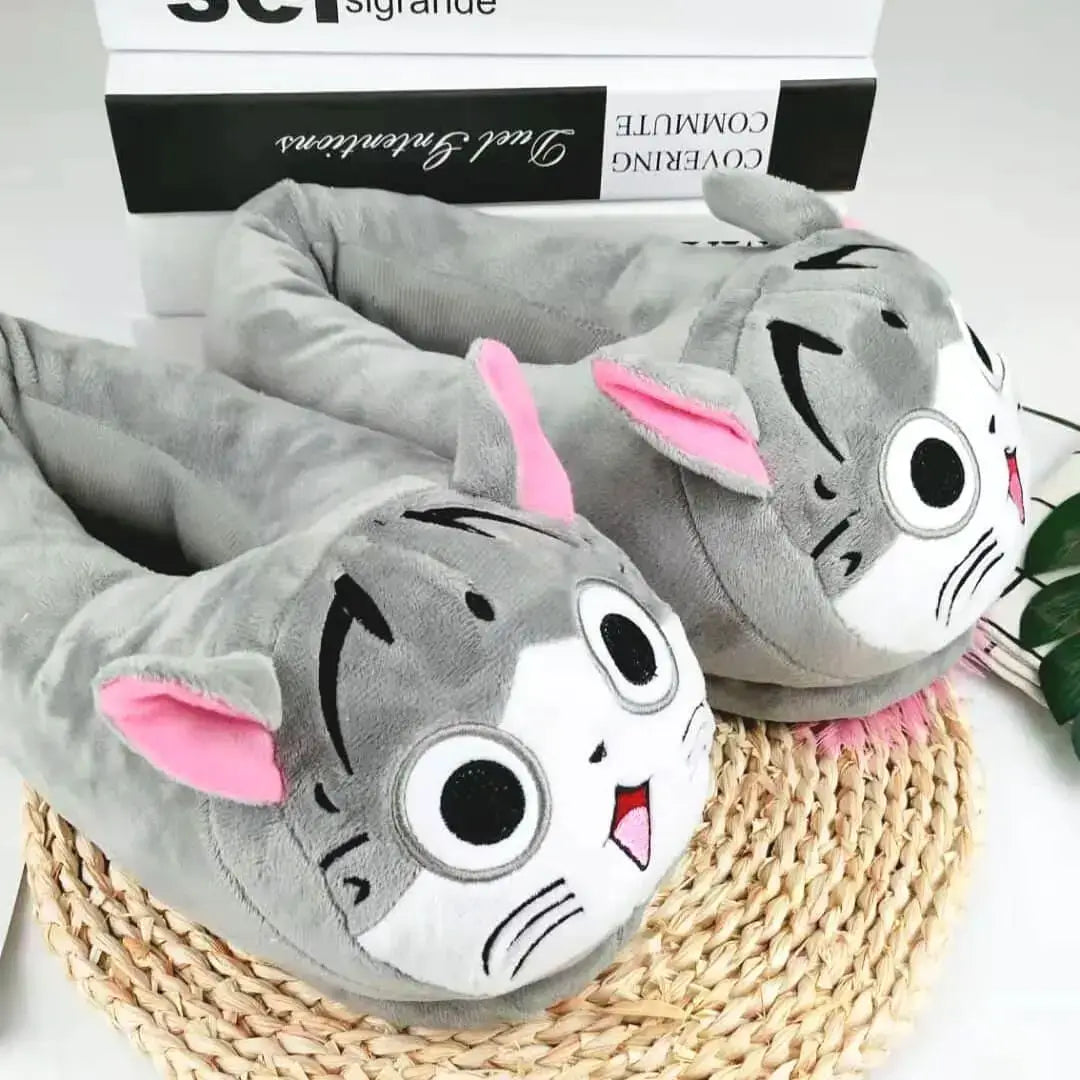 Image Chaussons Chat Gris Surpris