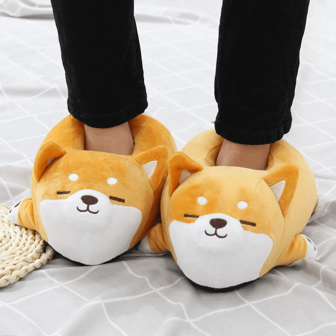 Image Chaussons Corgi Kawaii Orange vue de face