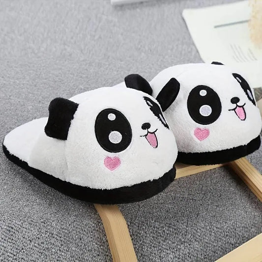 Image Chaussons Panda Souriant Kawaii vue de côté