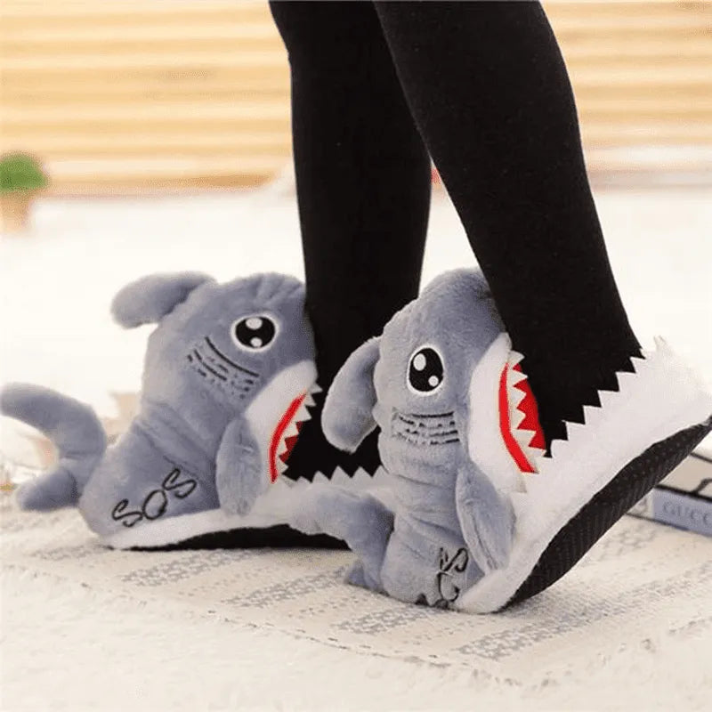 Image Chaussons Requin Gros Yeux portés