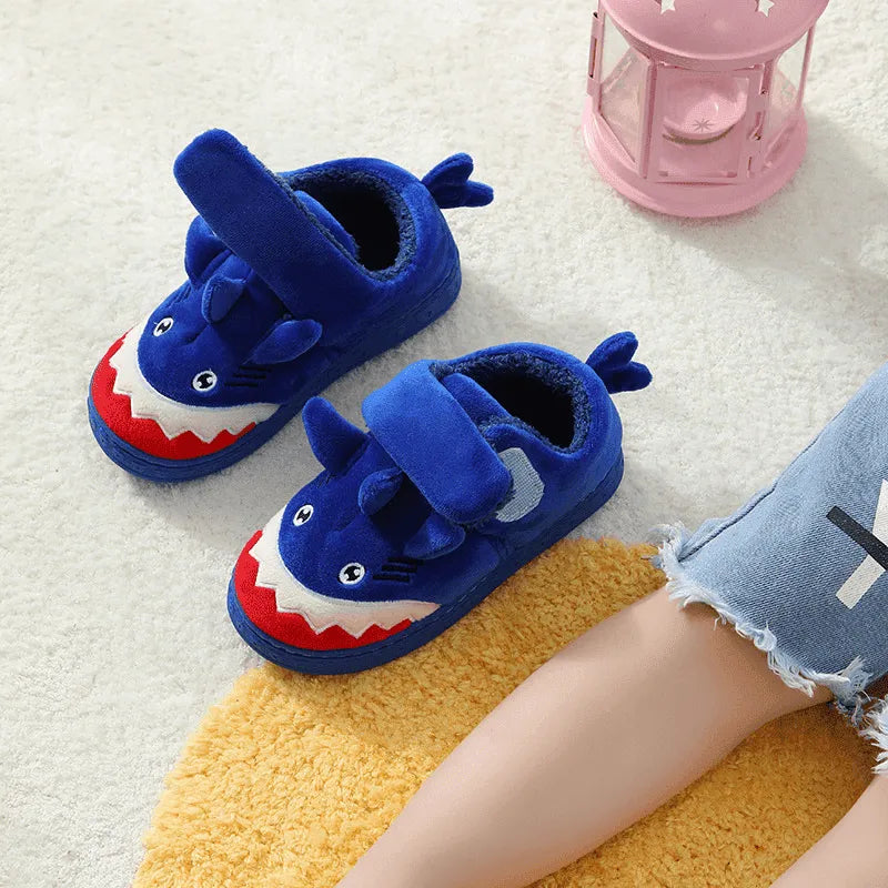 Image Chaussons Requin Kawaii Bleu posés